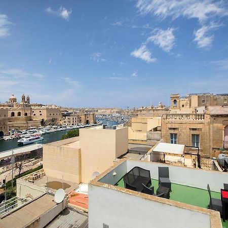 Traditional & Modern Maltese Townhouse - Rooftop Terrace And Sea Views, Close To Birgu Waterfront Cospicua エクステリア 写真
