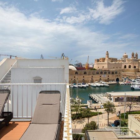 Traditional & Modern Maltese Townhouse - Rooftop Terrace And Sea Views, Close To Birgu Waterfront Cospicua エクステリア 写真