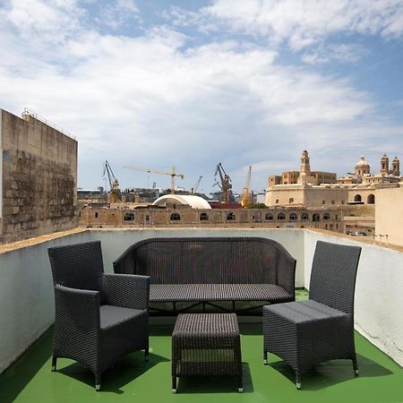 Traditional & Modern Maltese Townhouse - Rooftop Terrace And Sea Views, Close To Birgu Waterfront Cospicua エクステリア 写真