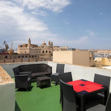 Traditional & Modern Maltese Townhouse - Rooftop Terrace And Sea Views, Close To Birgu Waterfront Cospicua エクステリア 写真