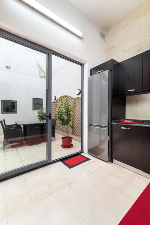 Traditional & Modern Maltese Townhouse - Rooftop Terrace And Sea Views, Close To Birgu Waterfront Cospicua エクステリア 写真