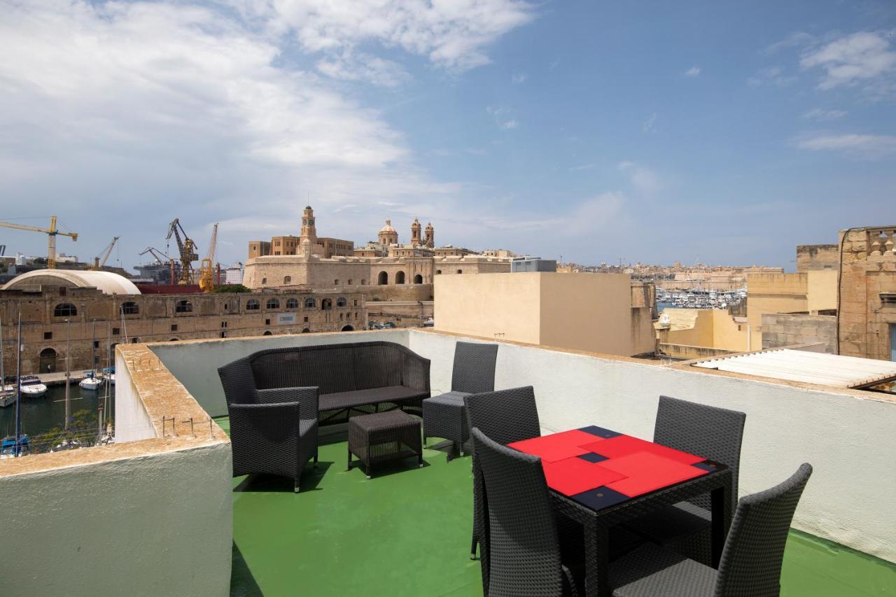 Traditional & Modern Maltese Townhouse - Rooftop Terrace And Sea Views, Close To Birgu Waterfront Cospicua エクステリア 写真